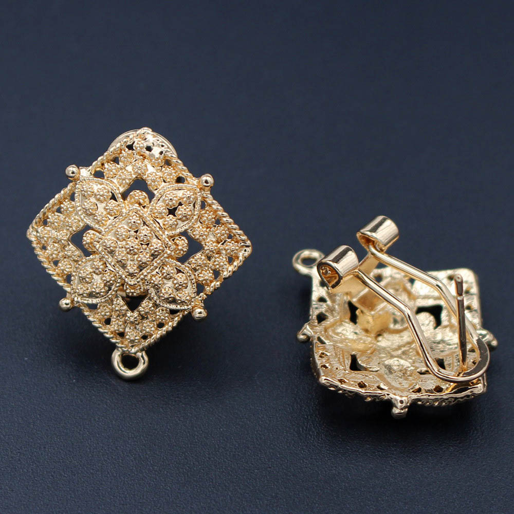 Jewelry Making Dubai - Döngü askı ile 10 çift küpe